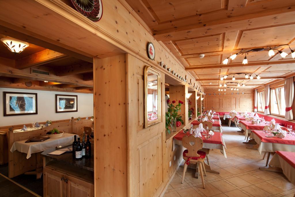Hotel Astras Scuol Exterior foto