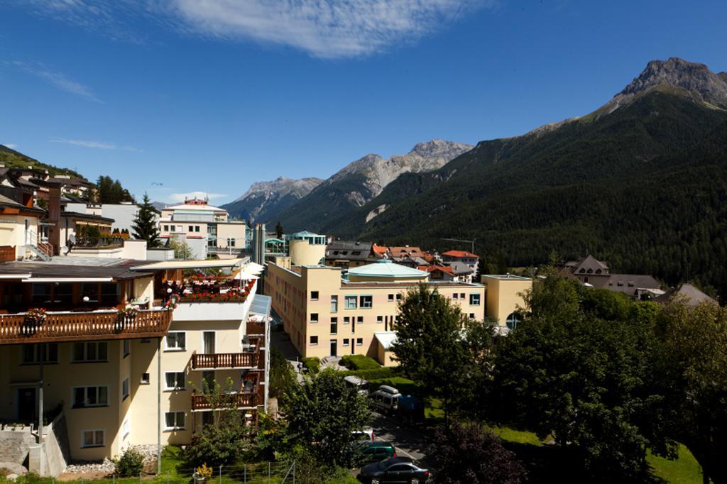 Hotel Astras Scuol Exterior foto
